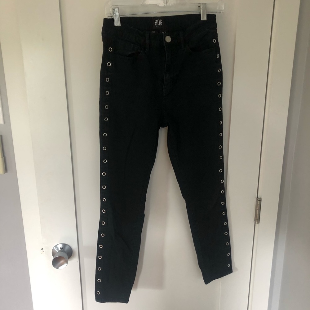 URBAN OUTFITTERS BDG BLACK JEANS